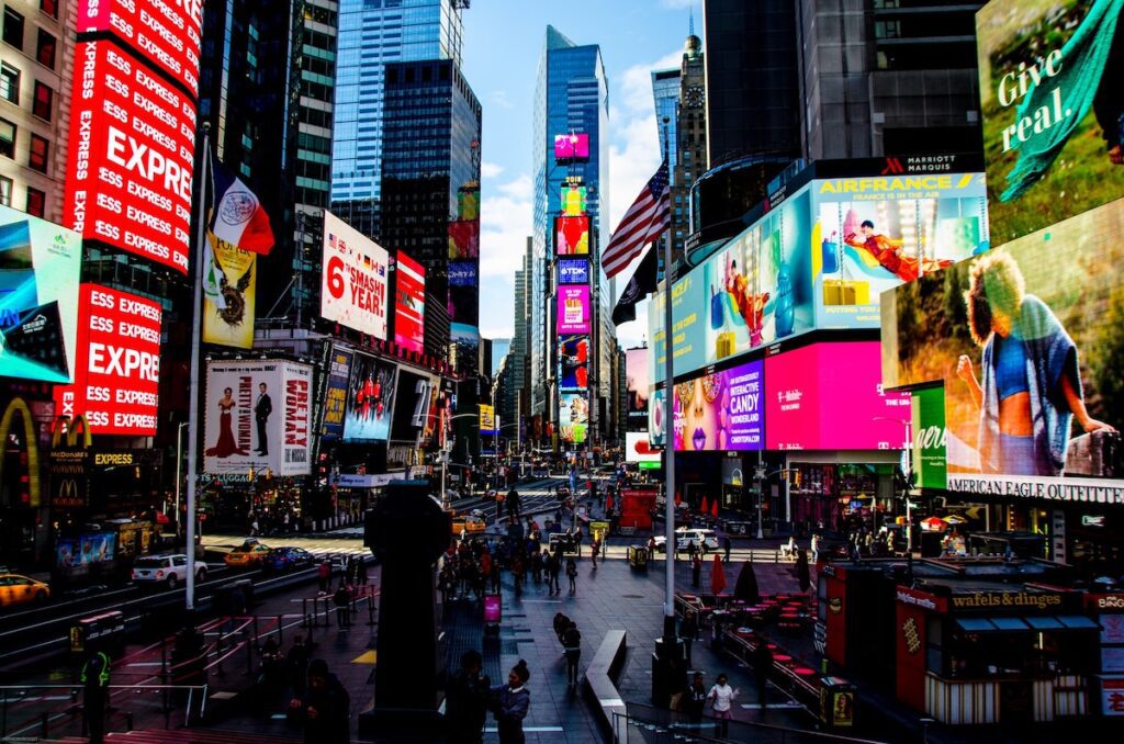 How Smart Cities Can Use Digital Signage | Smart City
