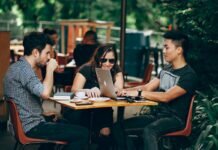 Simple Ways to Build a More Sustainable Startup in 2022 office